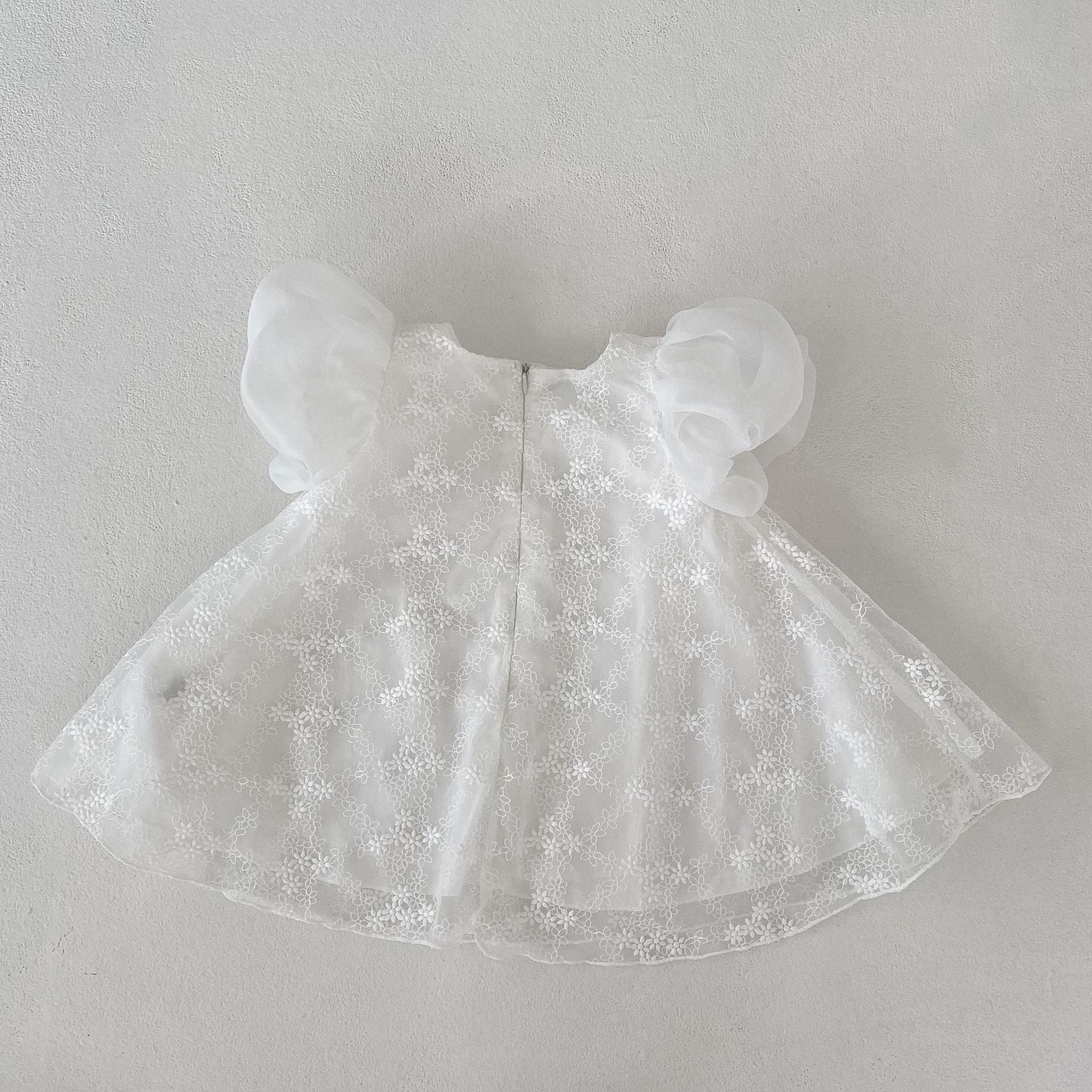 小花ホワイトシフォンドレス