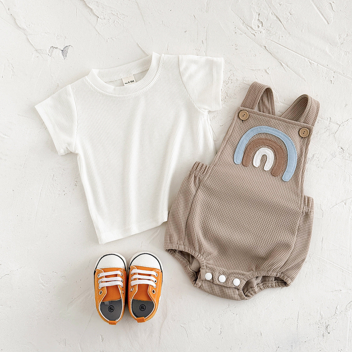 カジュアル虹サロペットロンパース