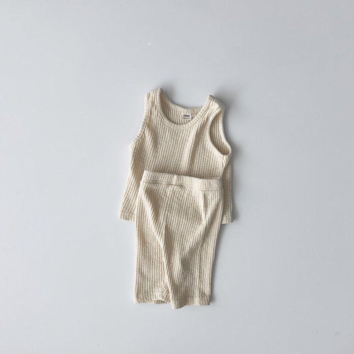 シンプルリブサマーセットアップ