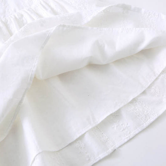 ホワイト刺繍長袖ワンピース