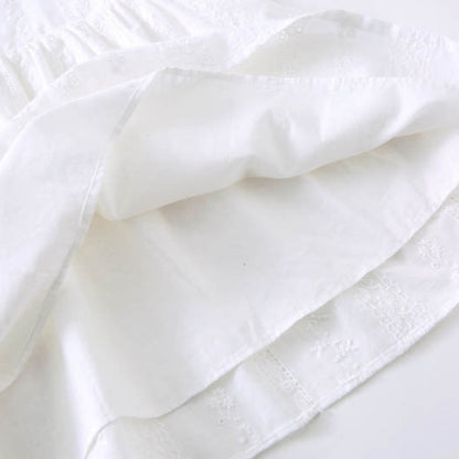 ホワイト刺繍長袖ワンピース