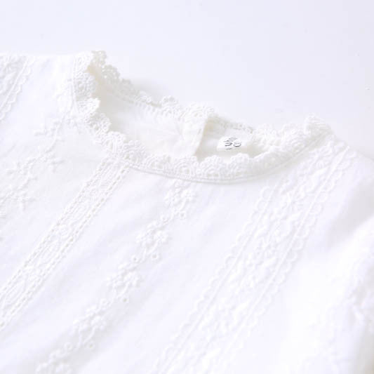 ホワイト刺繍長袖ワンピース