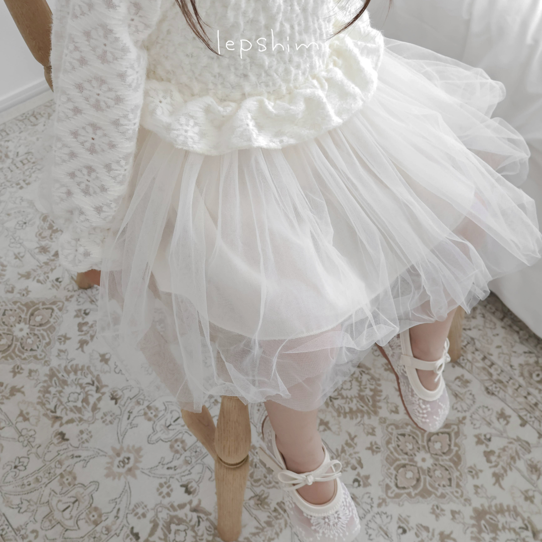 シャーリングダブルフリルドレス