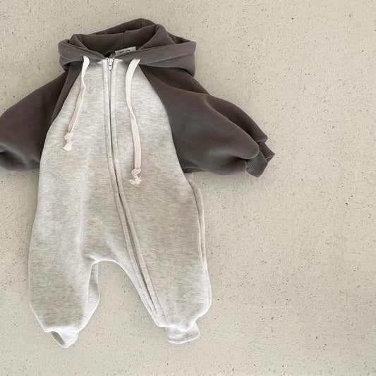 【即納】[73-90] カジュアルフードロンパース