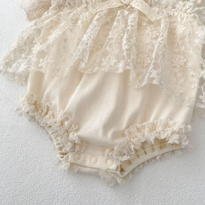 フローラル刺繍プリンスロンパース