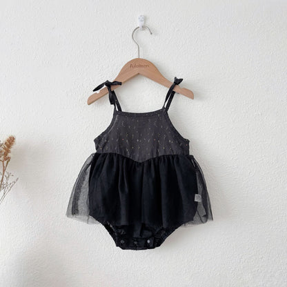 ナチュラルフローラルキャミロンパース