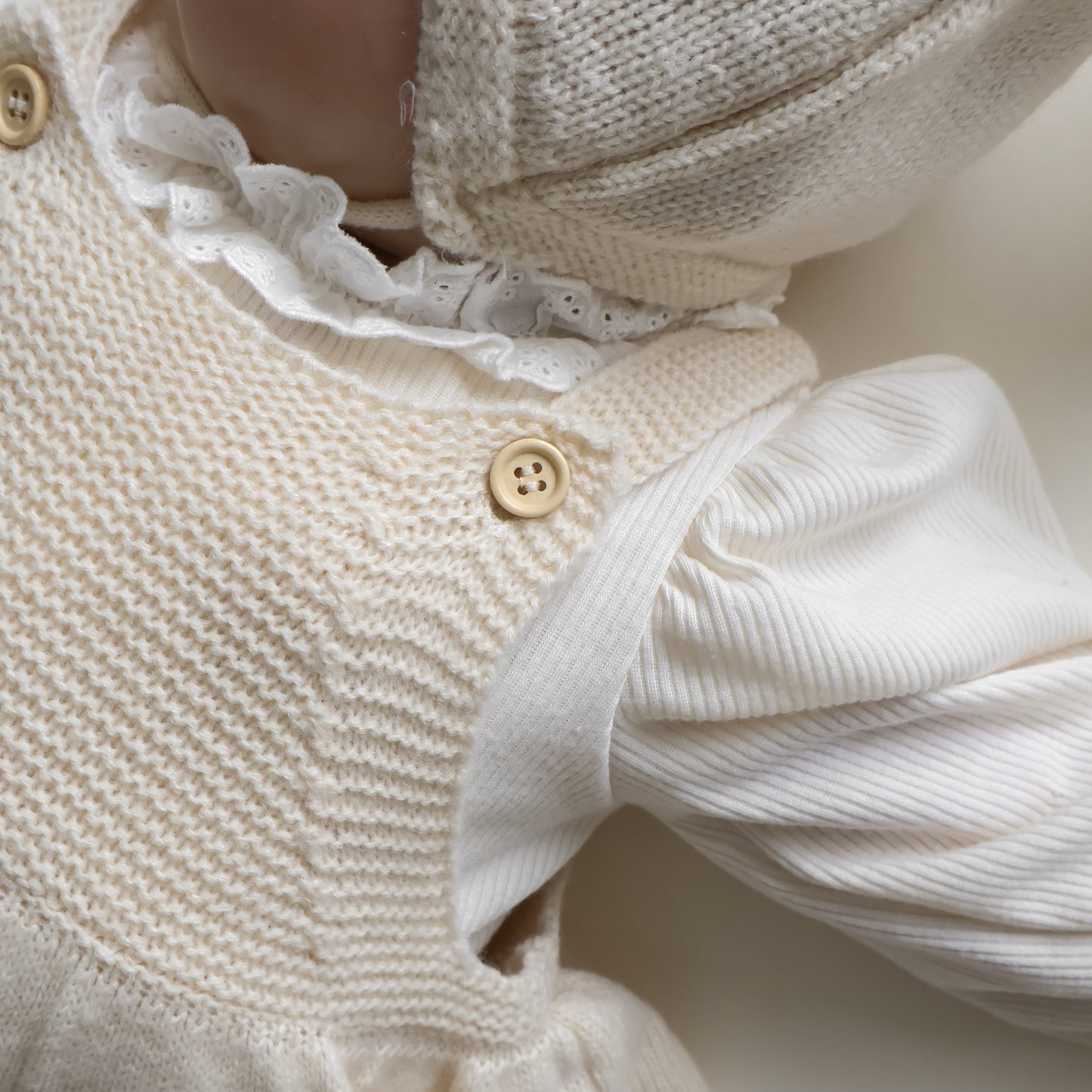 フリルラビットニットセットアップ