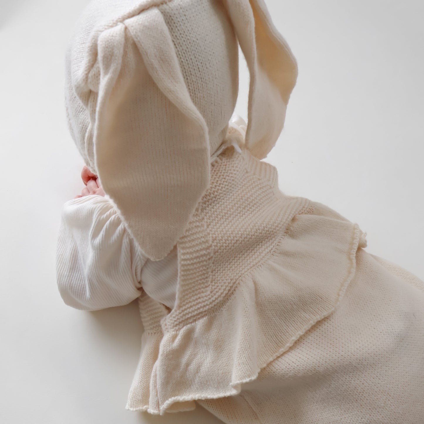 フリルラビットニットセットアップ