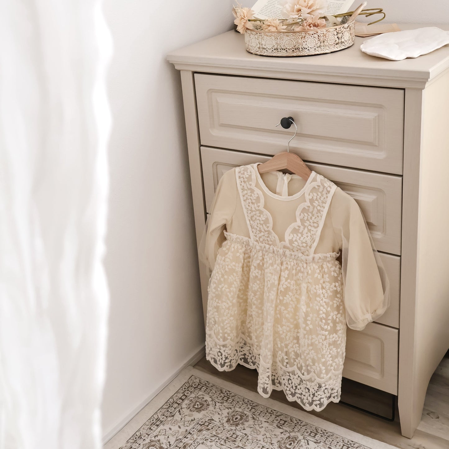 フリルレースチュールワンピース