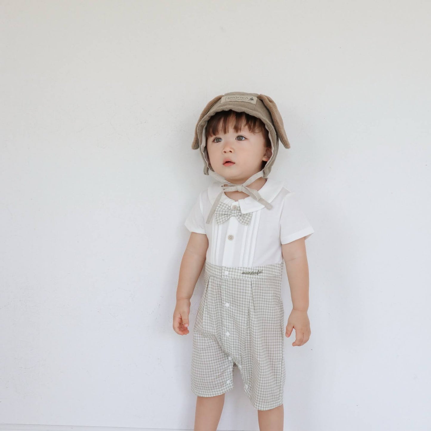 淡色チェックボーイシャツロンパース