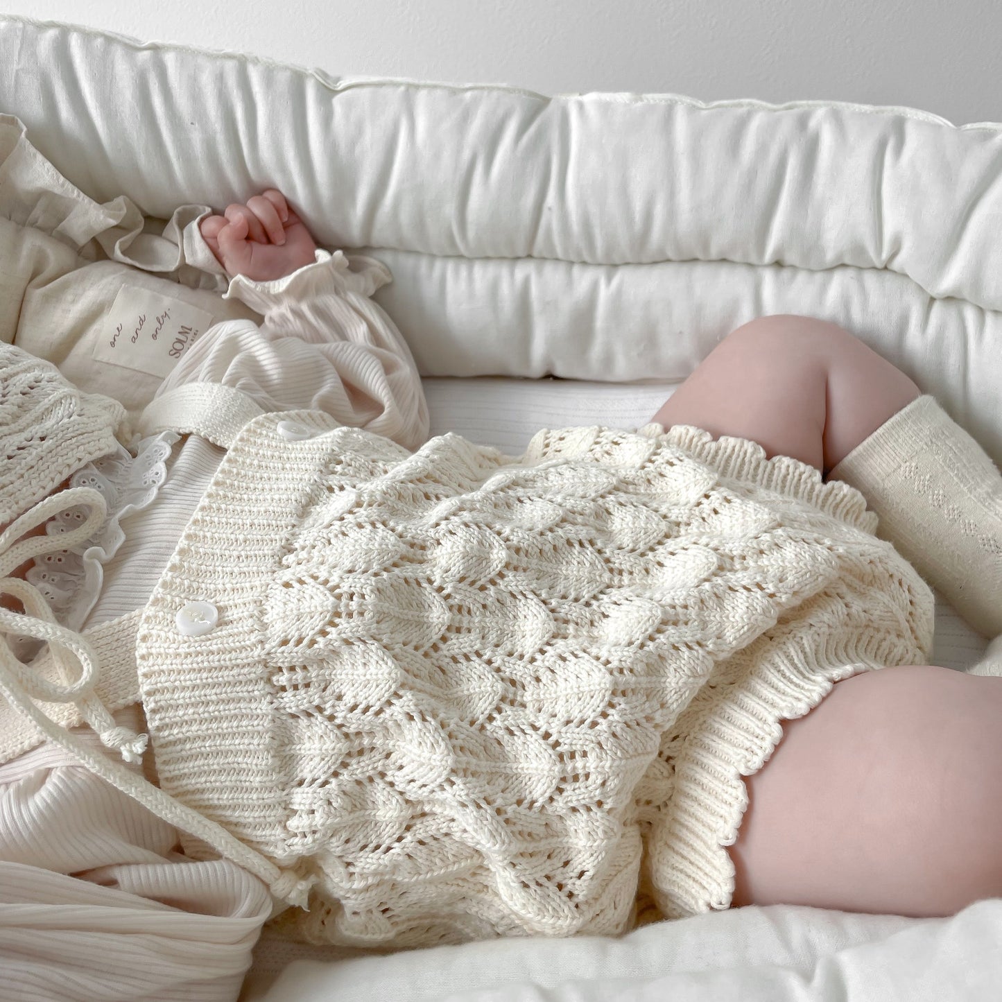 透かし編みニットサロペ&ボンネット(2color)