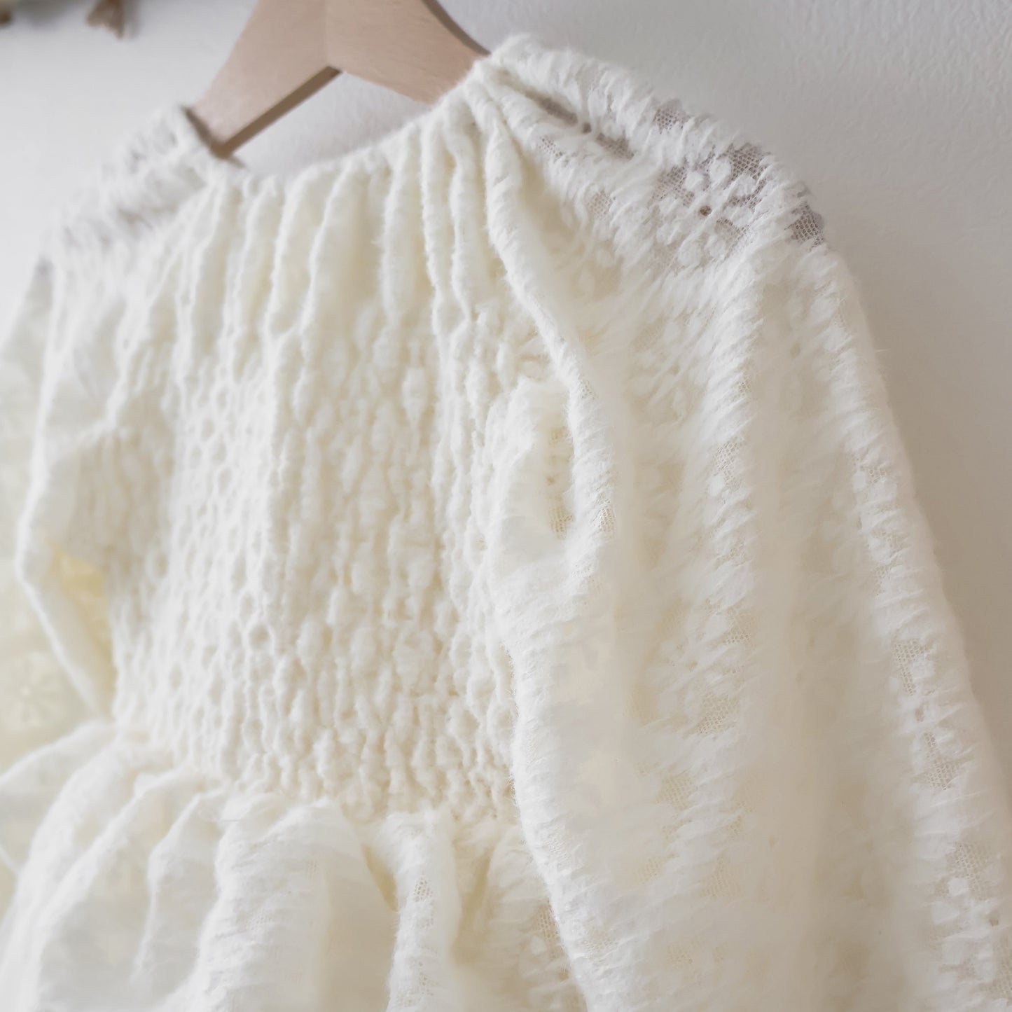 シャーリングダブルフリルドレス