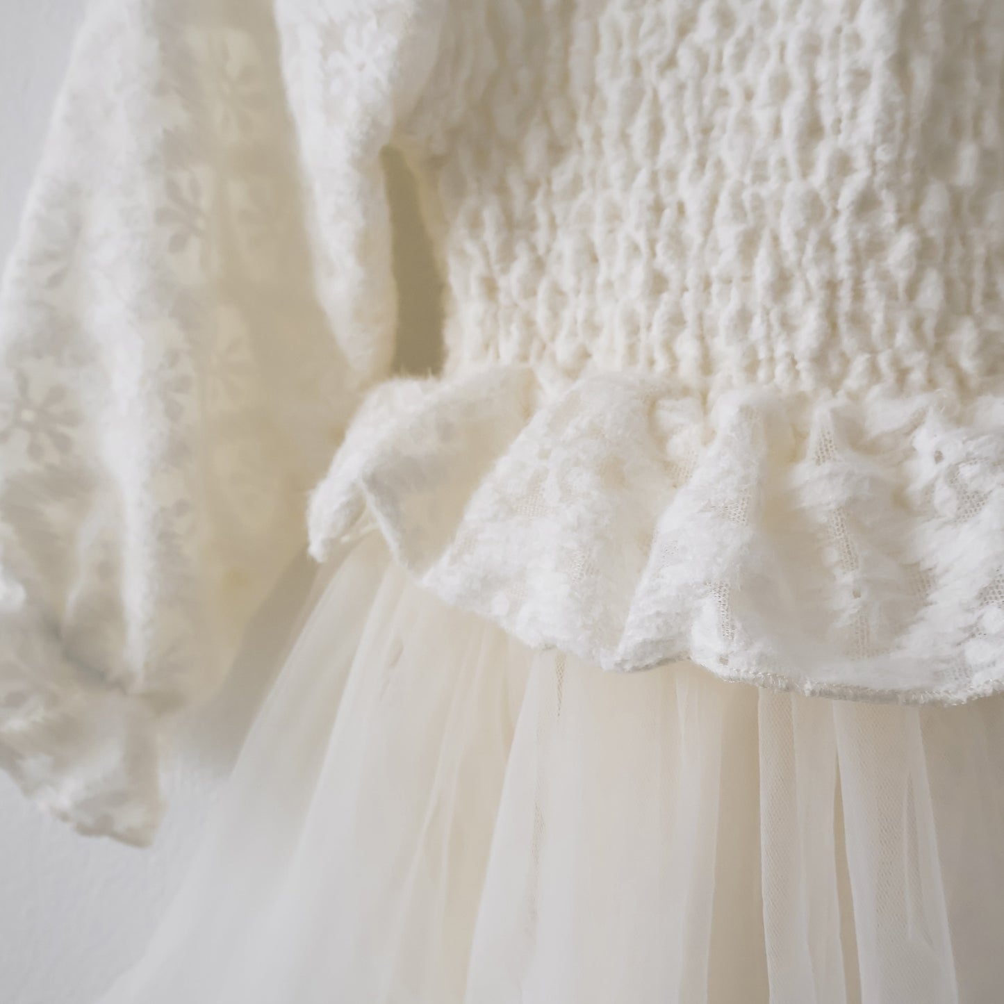 シャーリングダブルフリルドレス