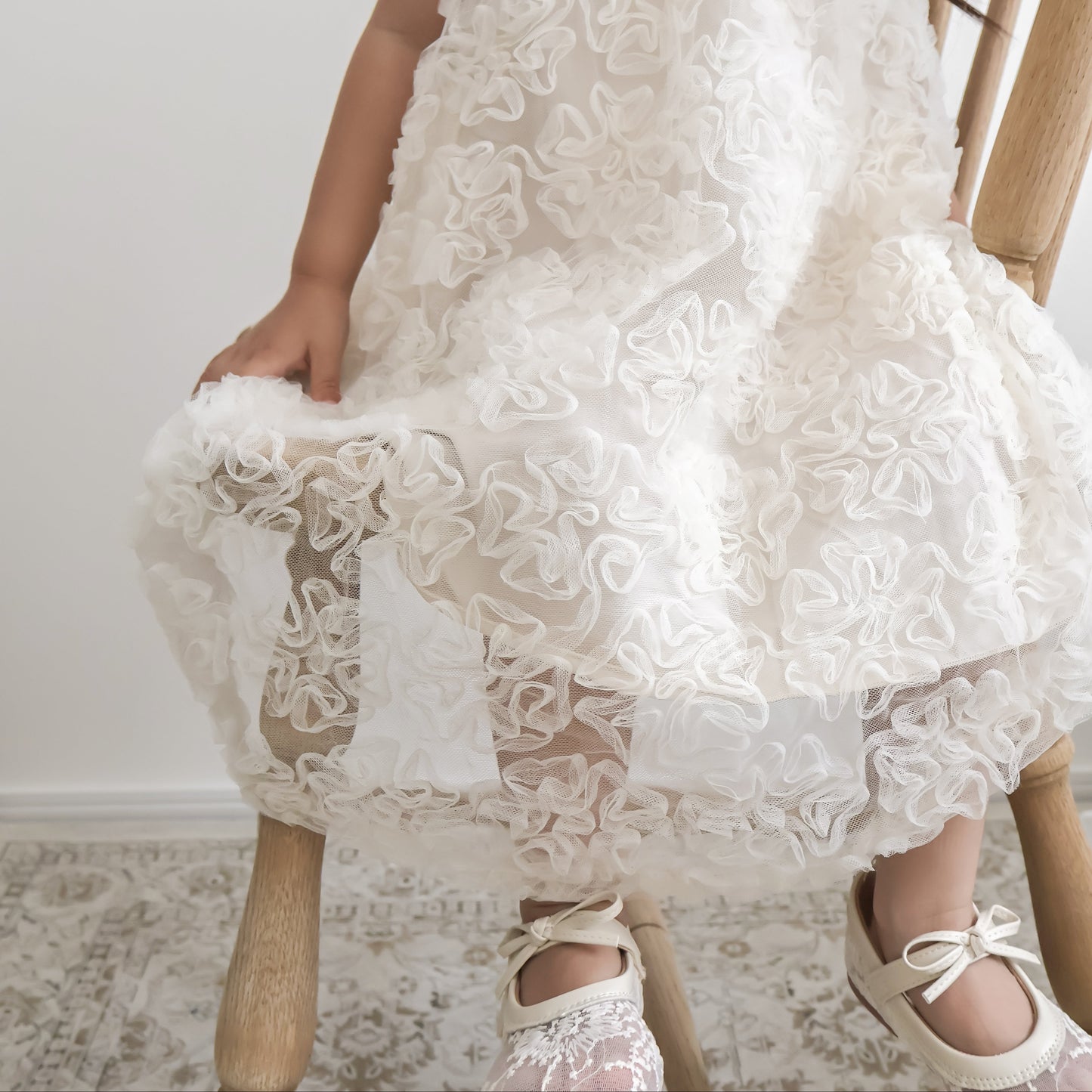 ふわふわフラワーチュールドレス