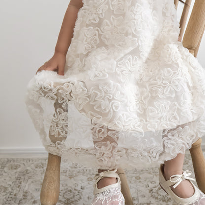 ふわふわフラワーチュールドレス