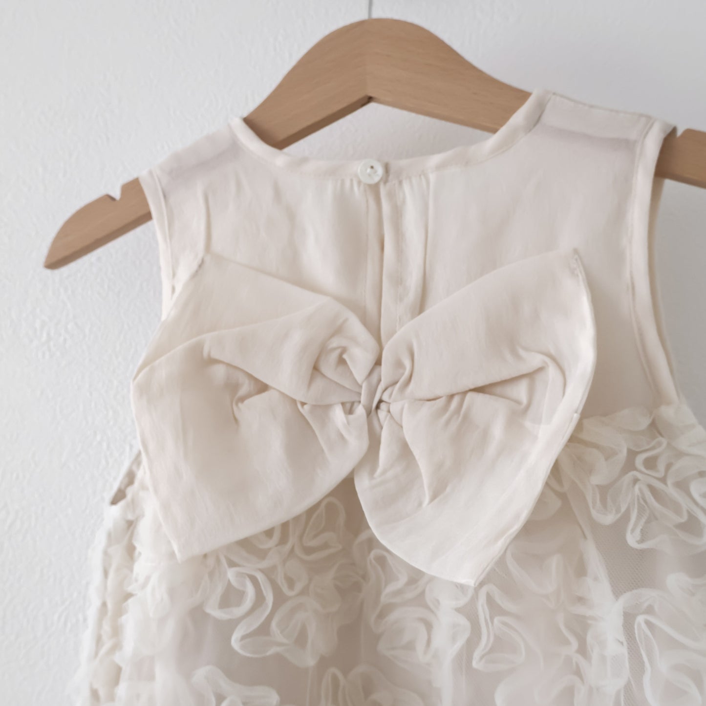 ふわふわフラワーチュールドレス