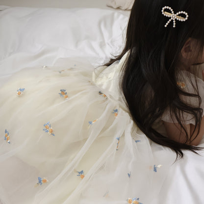 イエロー刺繍お花チュールドレス