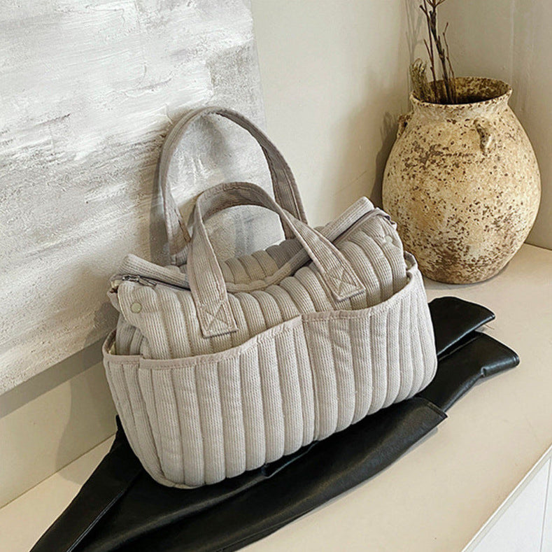 キルティング収納ショルダーバッグ