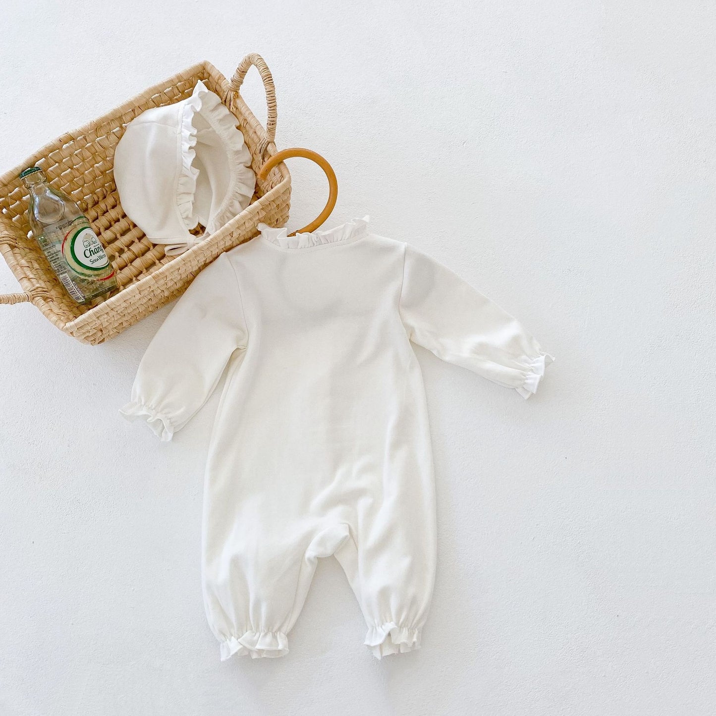フロントレースホワイトロンパースセット