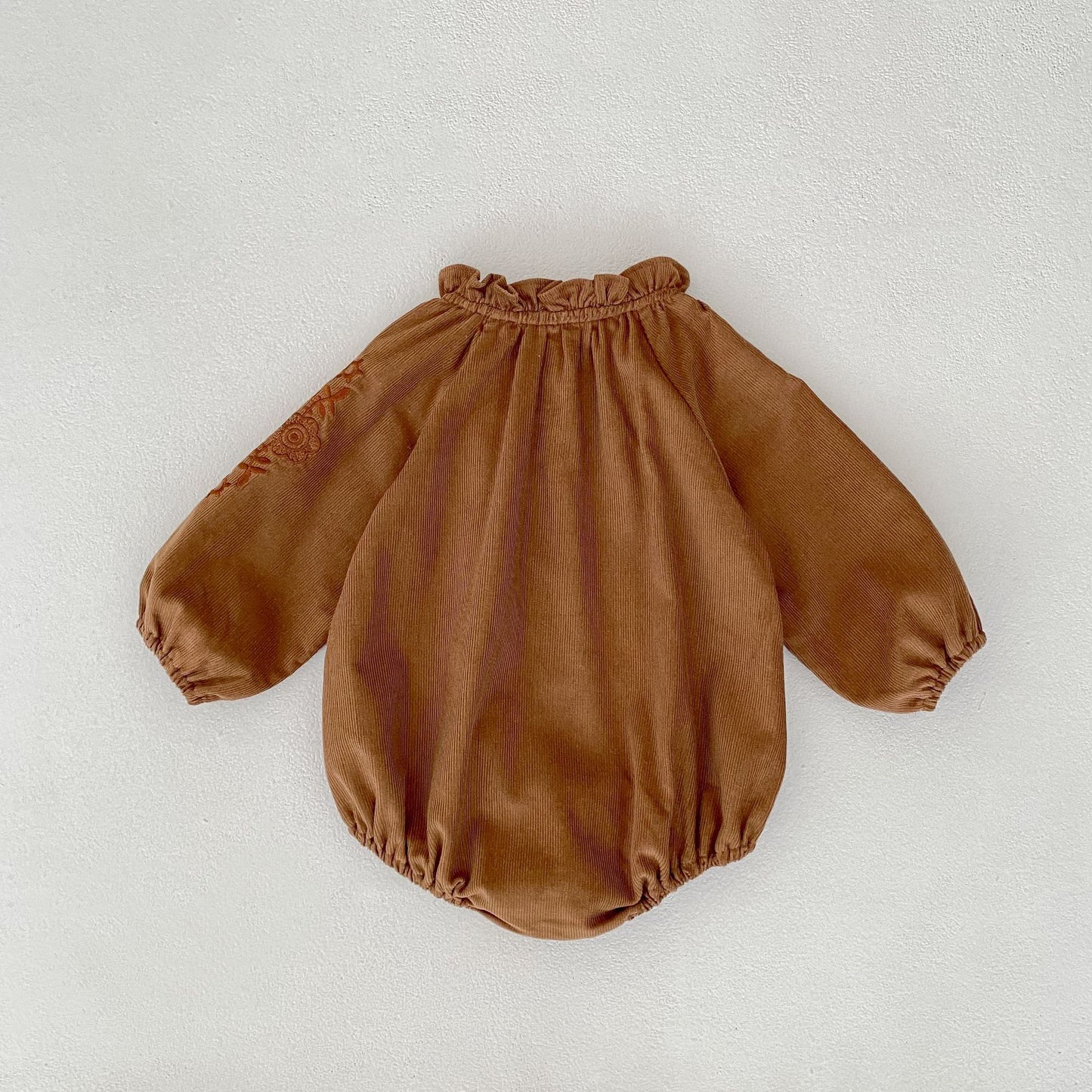 カントリースリーブ刺繍ロンパース(2color)