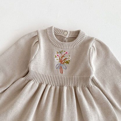 ブーケ刺繍ニットワンピース(2color)