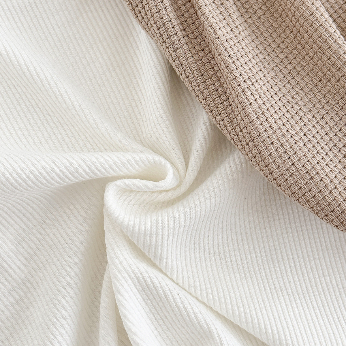 カジュアル虹サロペットロンパース