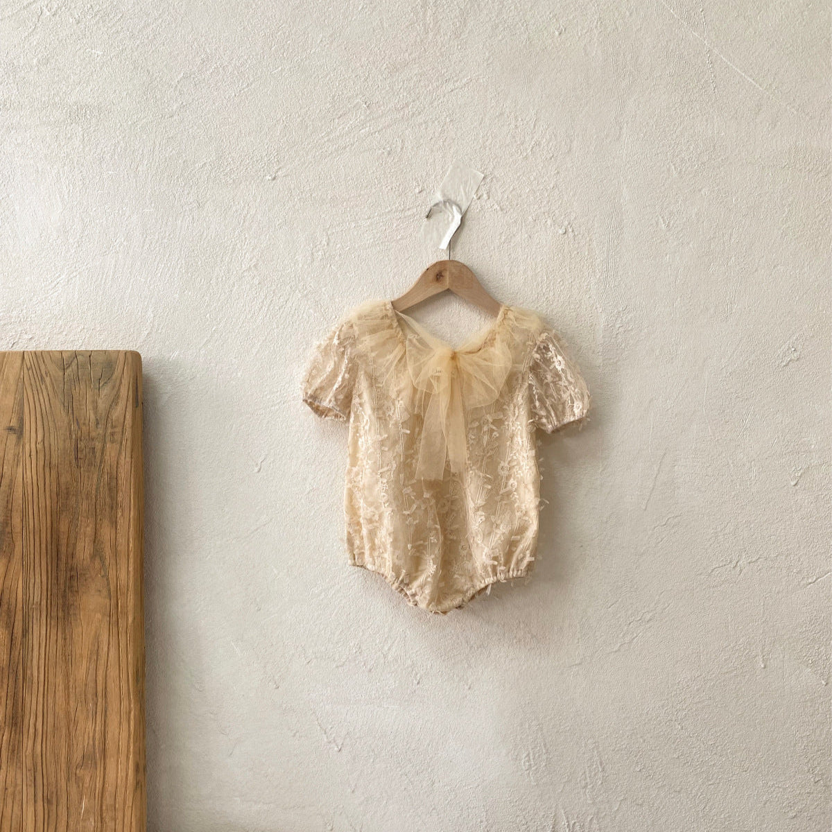 シャワーレースセレモニーロンパース(2color)