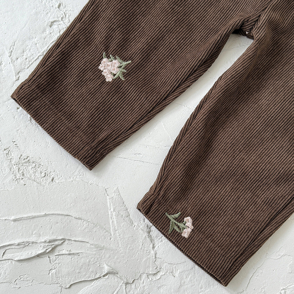 🅽🅴🆆 [2color / 66-100] コーデュロイお花刺繍サロペット
