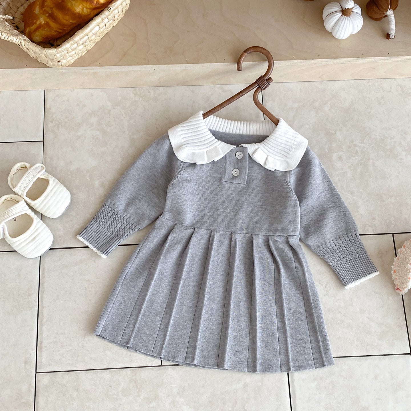 ニットグレーワンピース