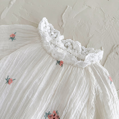 くしゅくしゅお花刺繍ロンパース