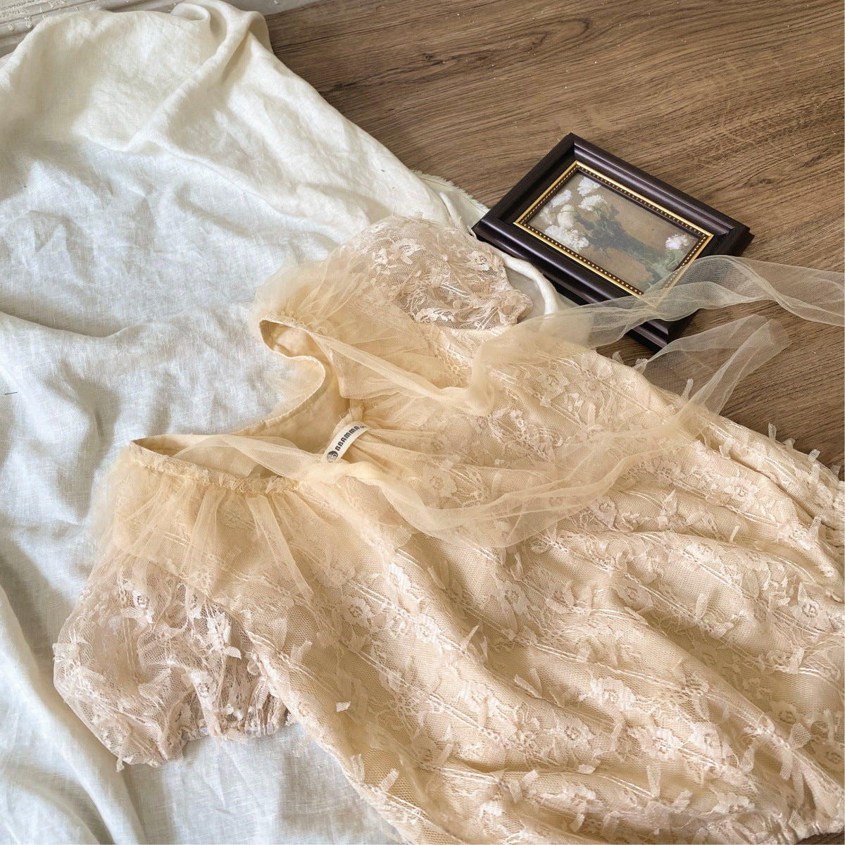 シャワーレースセレモニーロンパース(2color)