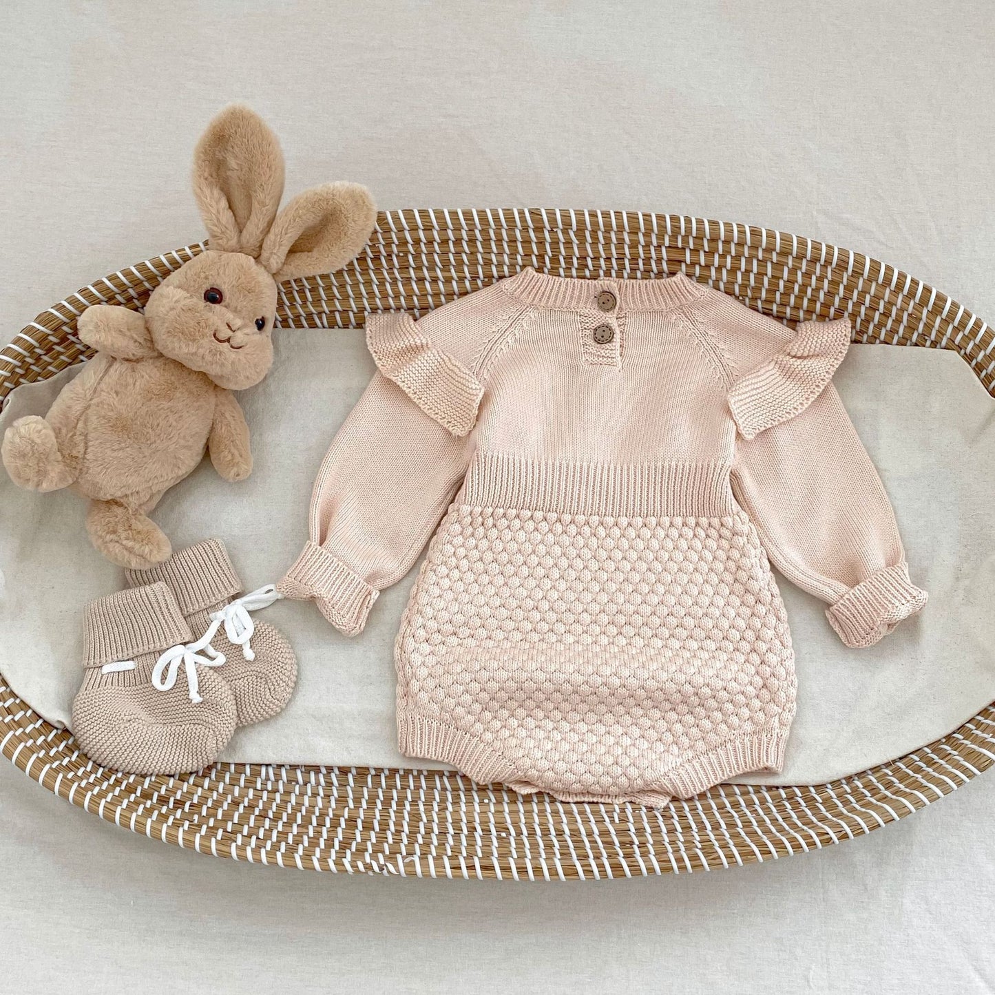 ベビークロッシェフラワーロンパース