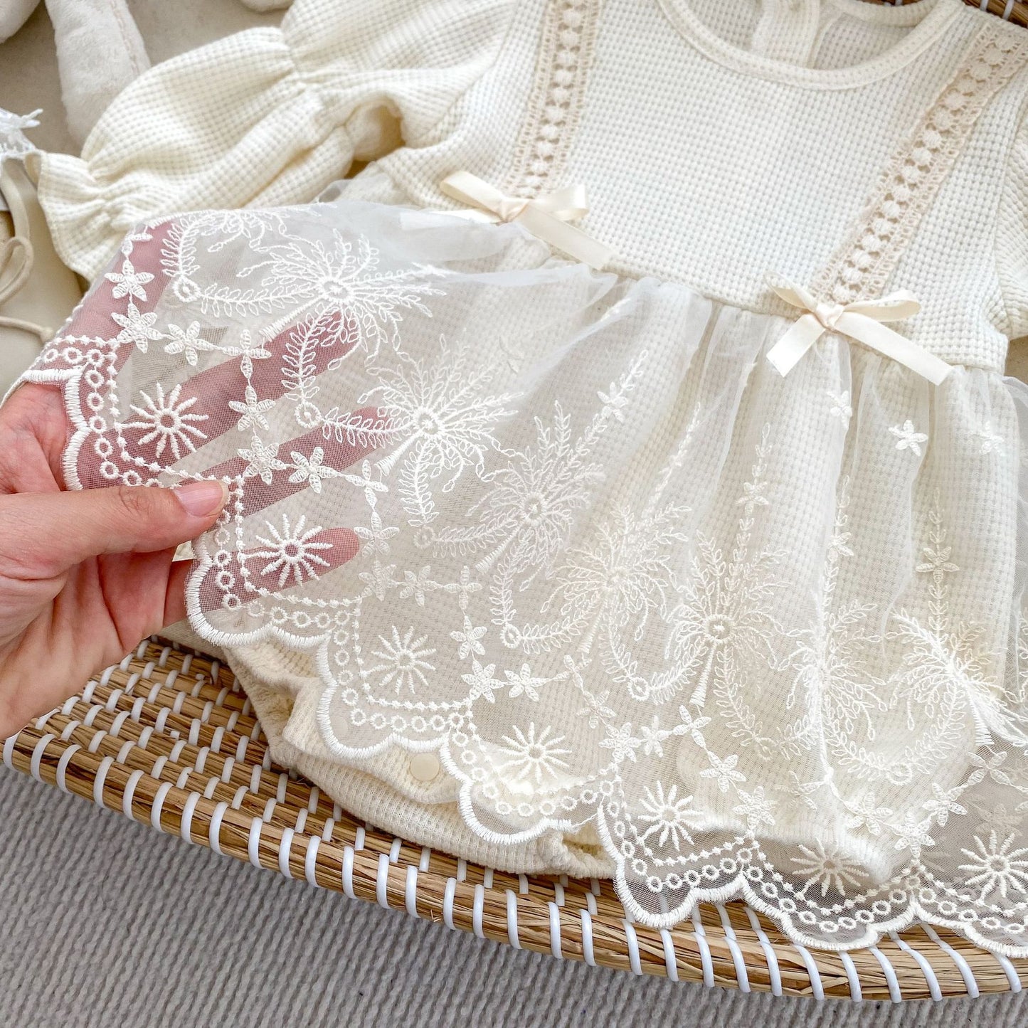 ラインリボンワンピロンパース