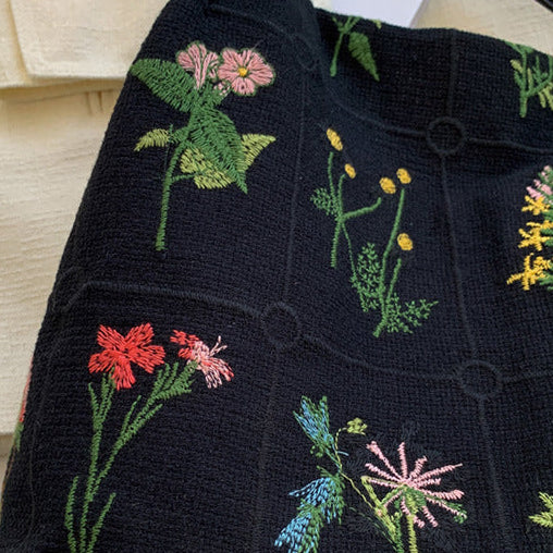 🅽🅴🆆 [2color] フローラル刺繍クラシカルバッグ