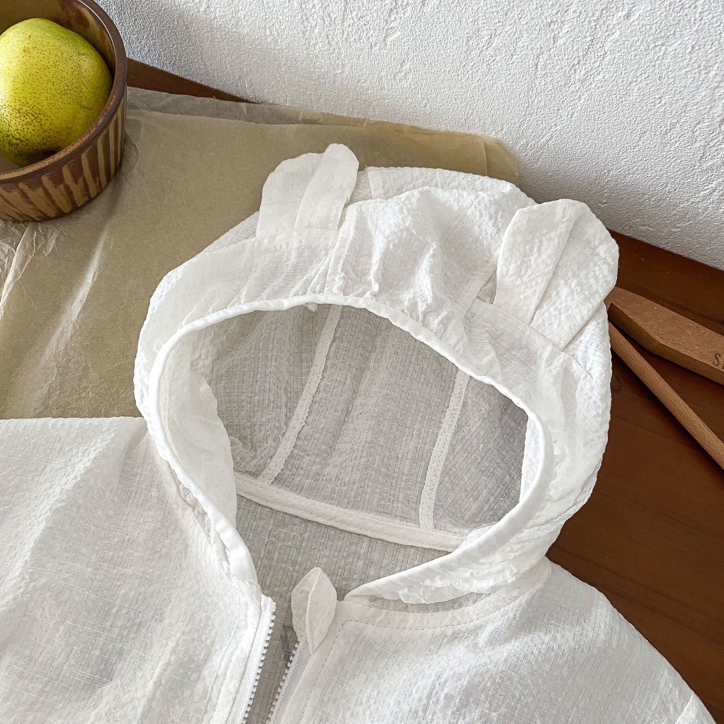 ベビークマ耳フードジッパーカーディガン