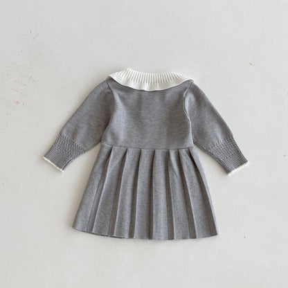 ニットグレーワンピース