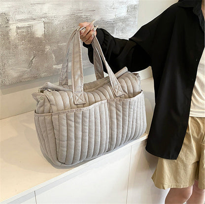 キルティング収納ショルダーバッグ