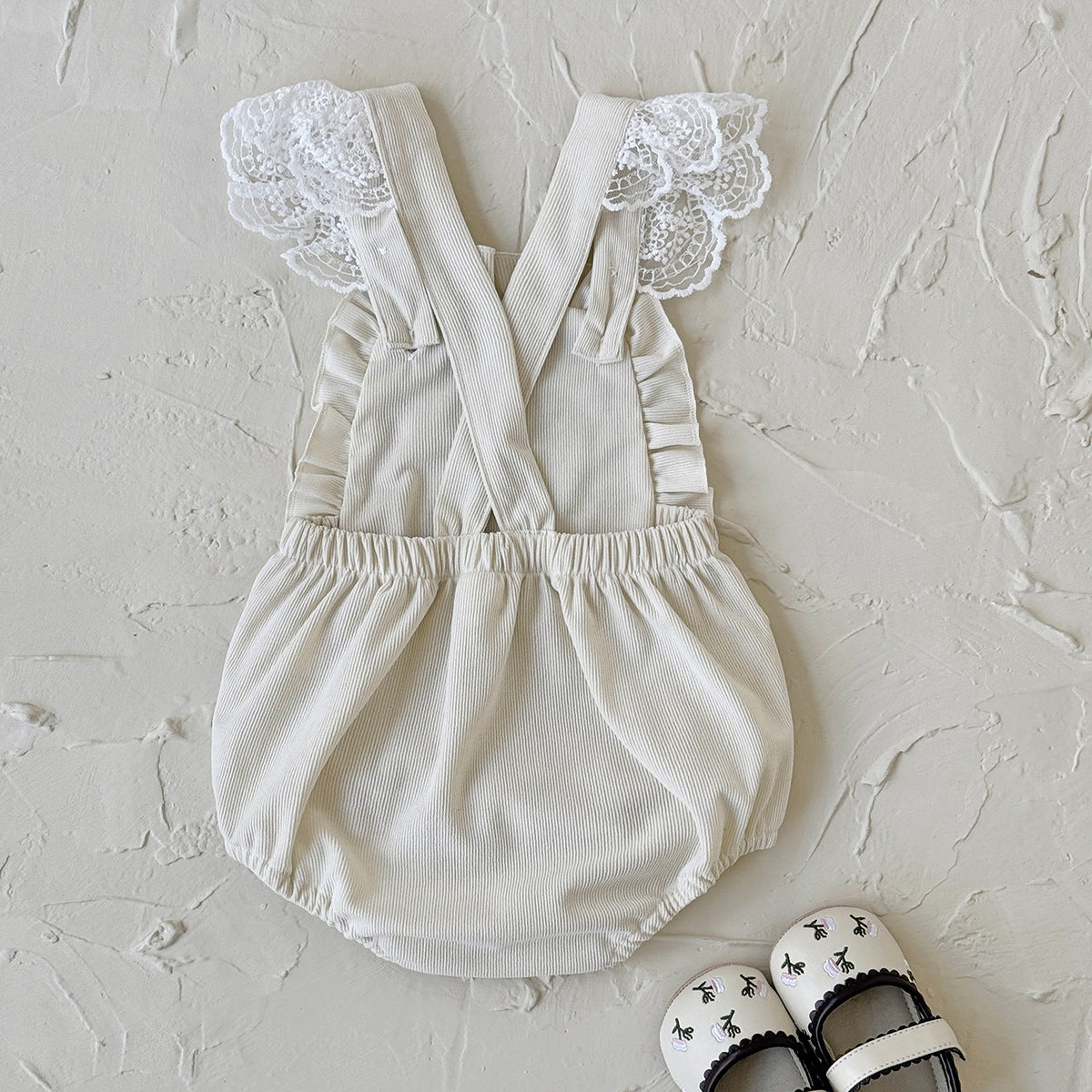 デイジーレース刺繍オーバーオール