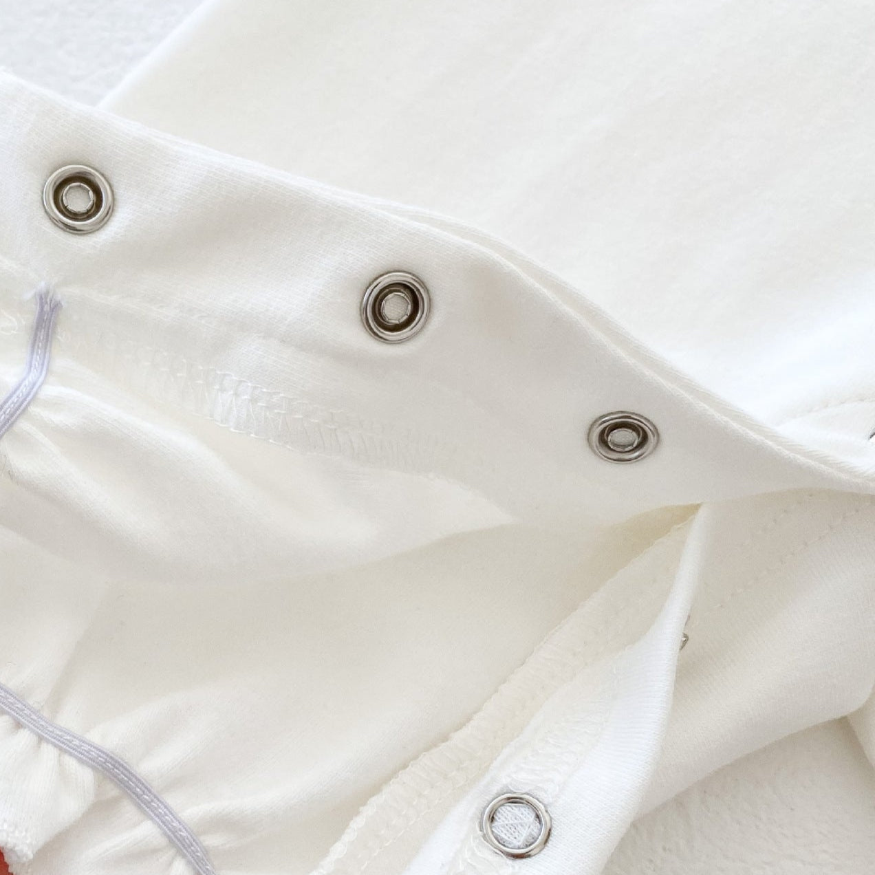 フロントレースホワイトロンパースセット