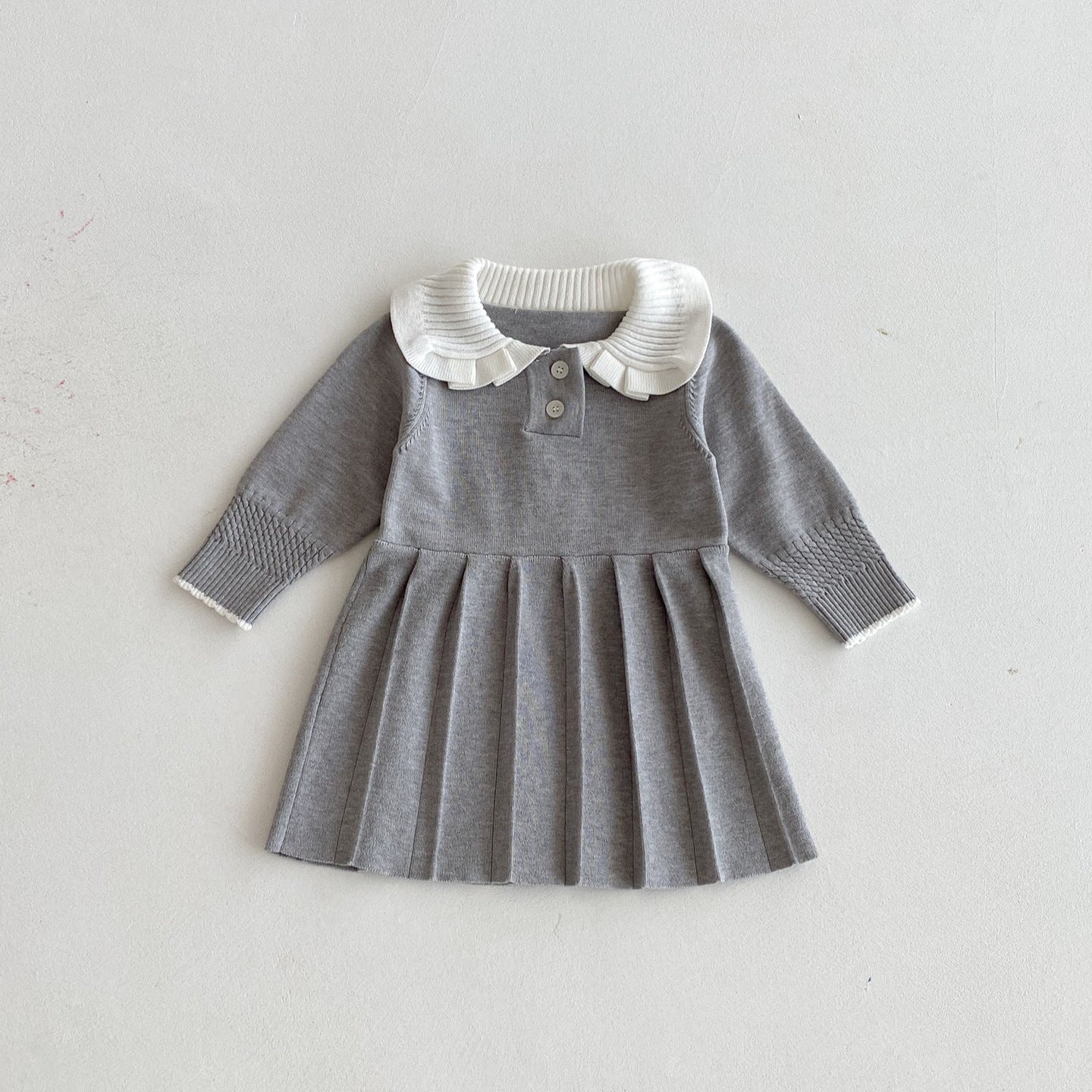 ニットグレーワンピース