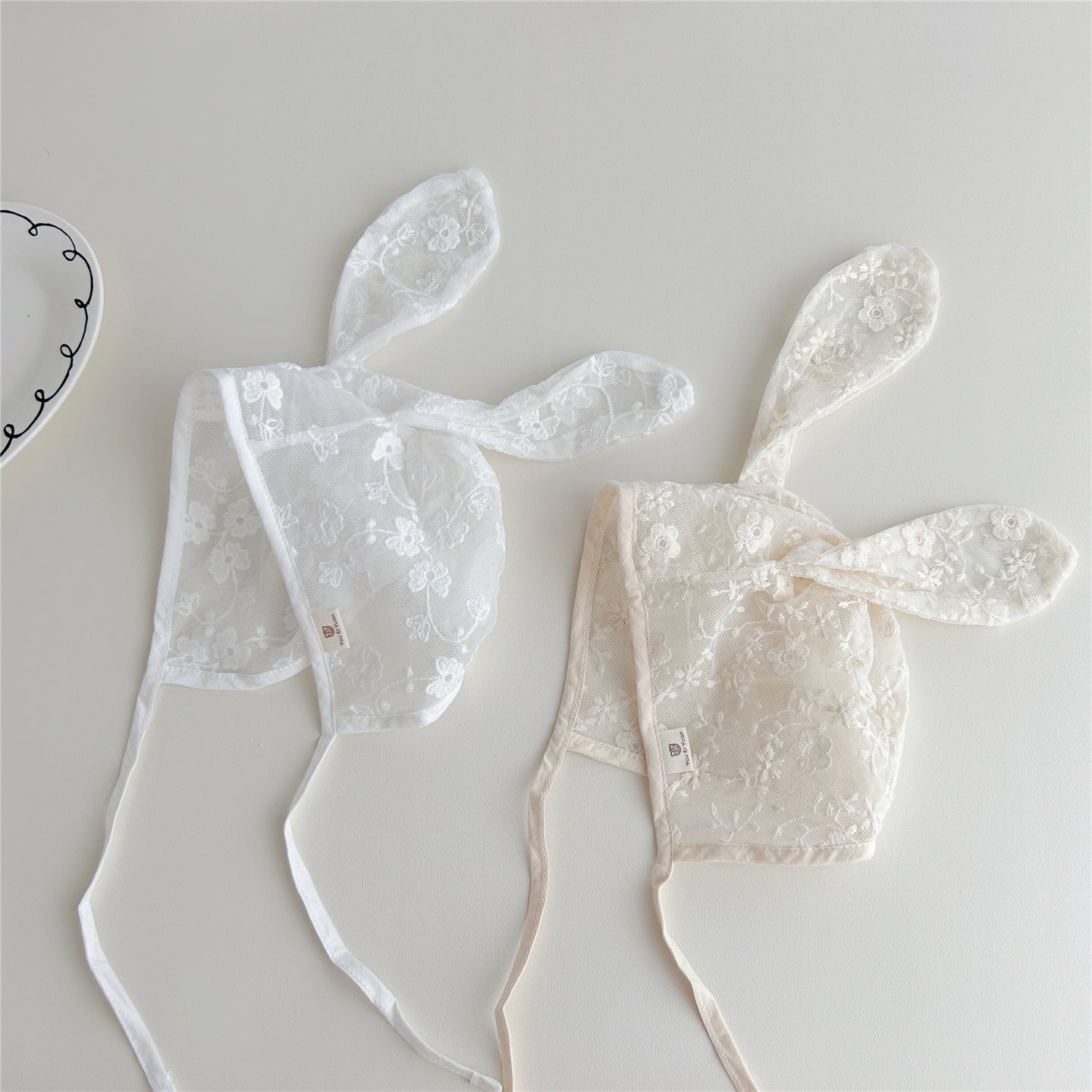 刺繍レースラビットベビーボンネット(2color)