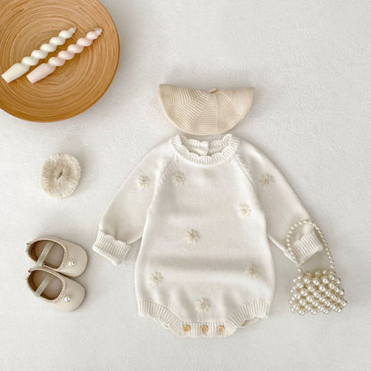 デイジー刺繍ニットロンパース