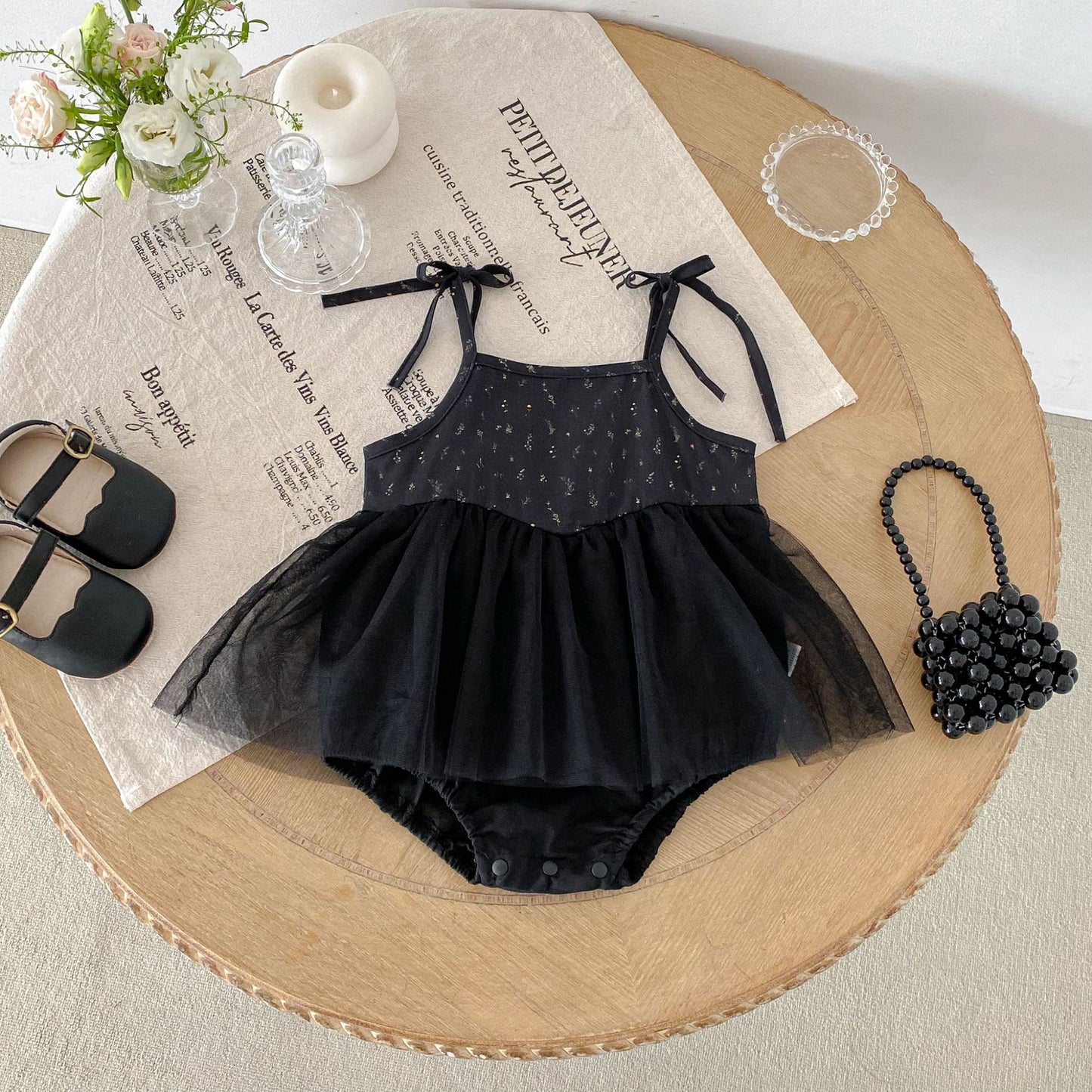 ナチュラルフローラルキャミロンパース