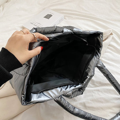 【即納】ダウンマザーズバッグ(3color)